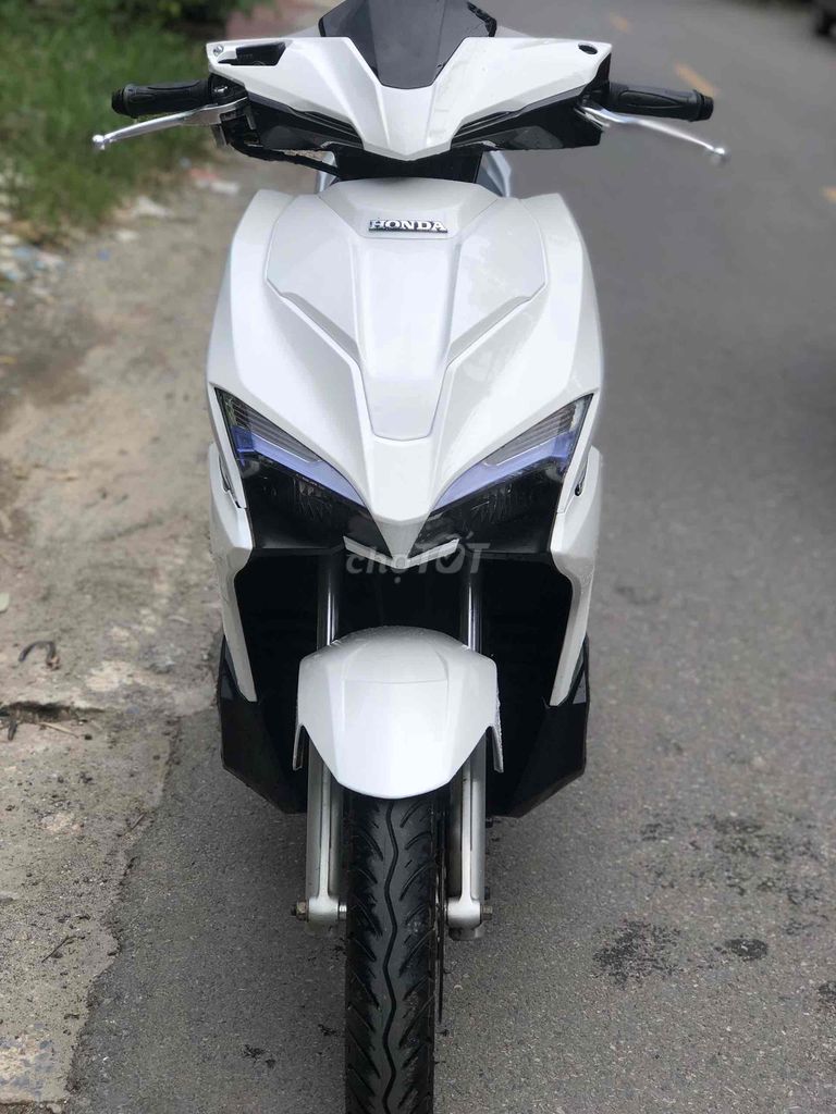 Honda Airblade 125 dky 2020 nilong cả xe mới 98%