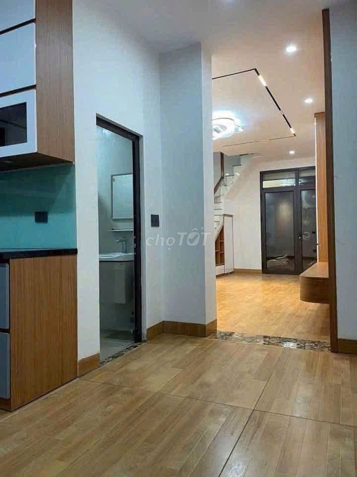Дом в аренду в Кхам Тхиене, Донг Да, 4BR, 13tr