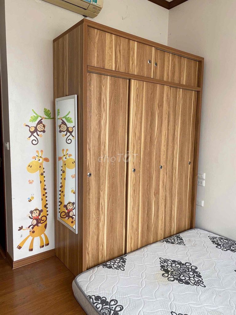 Tủ quần áo Gỗ công nghiệp Vân gỗ Cao cấp. Mua bán Tủ, kệ gia đình tại Quận Cầu Giấy Hà Nội được đăng bởi Công Quang Hoàng hình 1