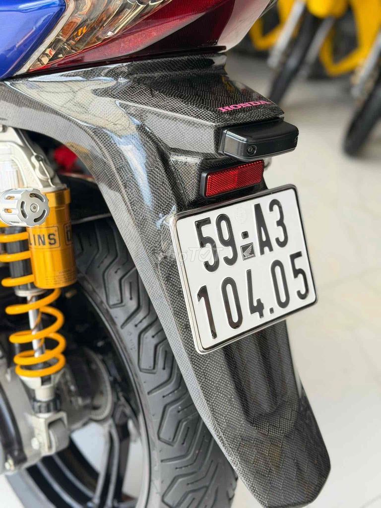 #SH300i ABS nhập ý , dkld 2017 #BSTP. Mua bán Xe máy tại Thành phố Dĩ An Bình Dương được đăng bởi Nguyễn Tuấn hình 7