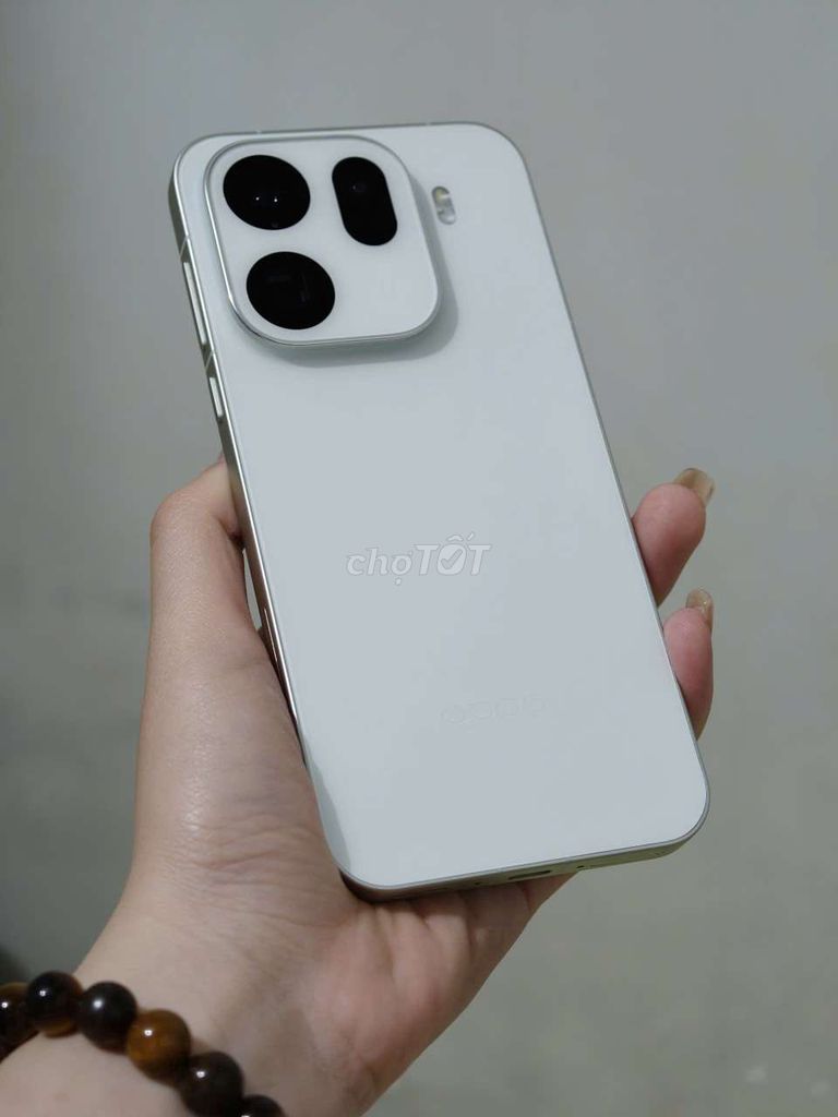 Oppo Find X9 Pro 256GB Trắng Như mới. Mua bán Điện thoại tại Quận 10 Tp Hồ Chí Minh được đăng bởi Nờ i Ny hình 1