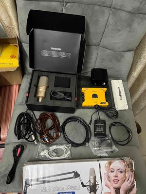 bộ thu âm livestream K10+ K200 fullbox 9 hãng 99%. Mua bán Tivi, Âm thanh tại Quận 6 Tp Hồ Chí Minh được đăng bởi Chí Cường