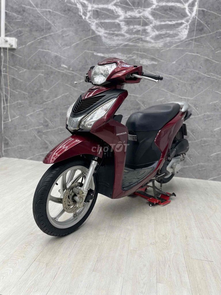 Honda Vision 2015 bstp dàn áo đẹp, máy bao êm