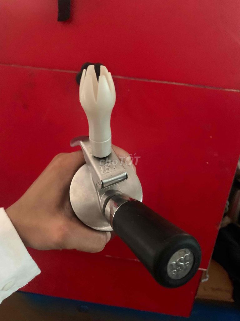 Bình làm kem iSi Thép không gỉ Bạc 0.5L. Mua bán Dụng cụ nhà bếp tại Quận 4 Tp Hồ Chí Minh được đăng bởi Thi Nguyễn hình 1