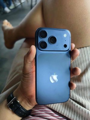 Apple iPhone 17 Pro 256GB Xanh 100%