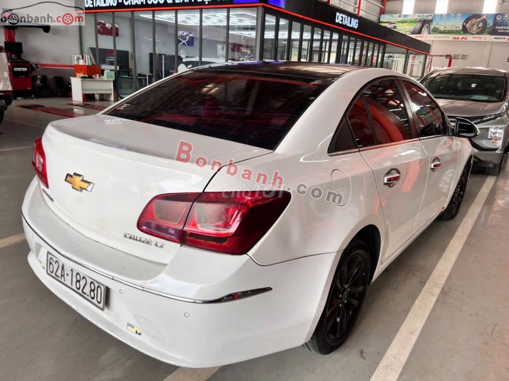 Chevrolet Cruze 2017 LT 1.6L - 250000 km. Mua bán Ô tô tại Thành phố Thủ Dầu Một Bình Dương được đăng bởi Nghĩa Phan Thành hình 1