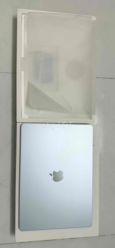 Apple MacBook Air M4 15 inch 16G/256G mới đập hộp. Mua bán Laptop tại Thành phố Phan Rang-Tháp Chàm Ninh Thuận được đăng bởi Trần hình 1
