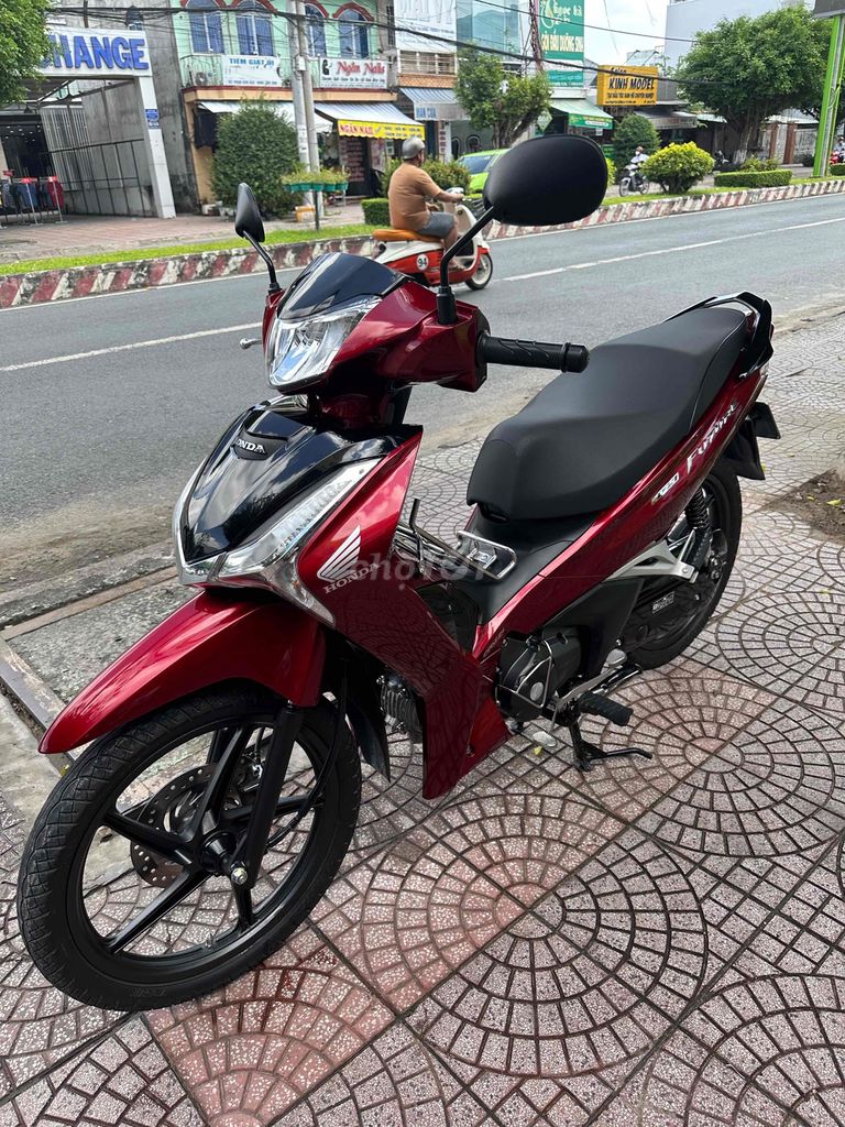Honda Future FI 2025 như mới vĩnh long. Mua bán Xe máy tại Thành phố Vĩnh Long Vĩnh Long được đăng bởi xe máy Tùng Beo hình 14
