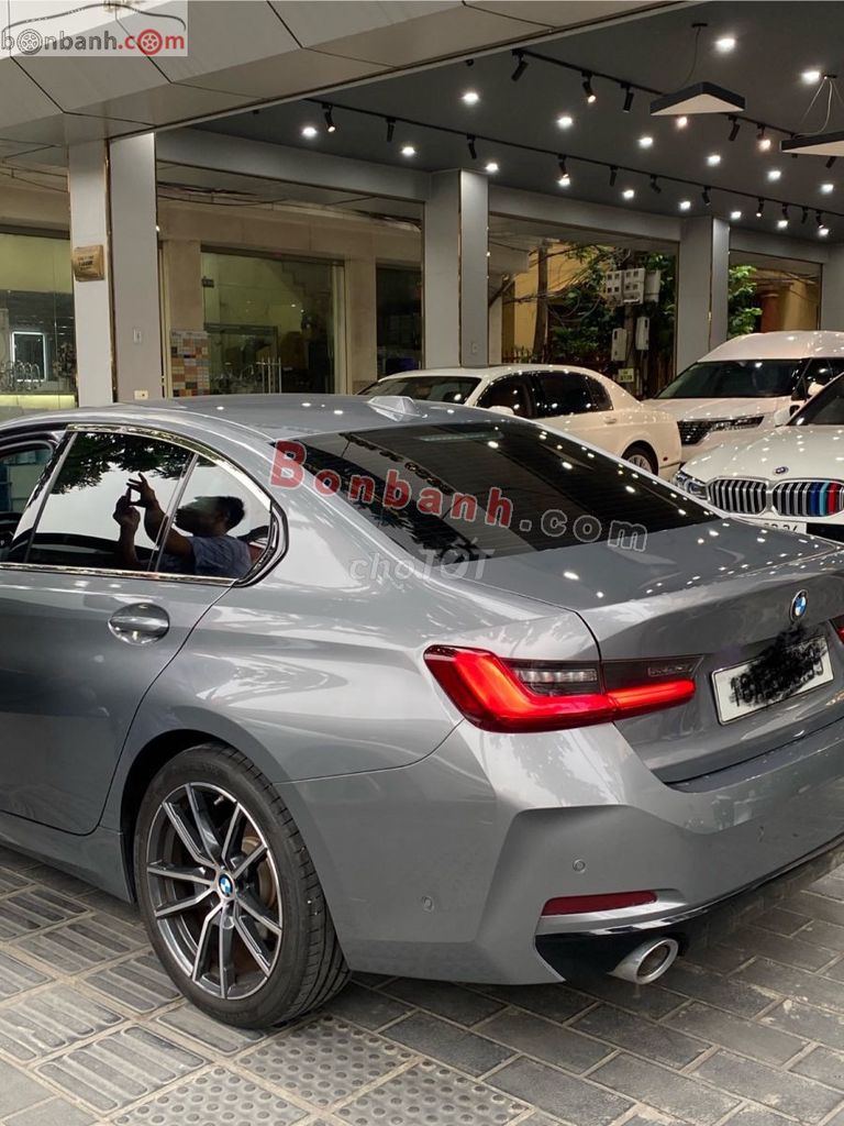 Xe BMW 3 Series 320i Sport Line 2023. Mua bán Ô tô tại Quận Thanh Xuân Hà Nội được đăng bởi Tuấn Đạt hình 2