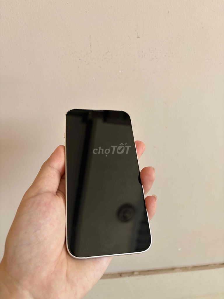 Apple iPhone 13 128GB Trắng. Mua bán Điện thoại tại Quận 4 Tp Hồ Chí Minh được đăng bởi Thanh Nhan hình 1
