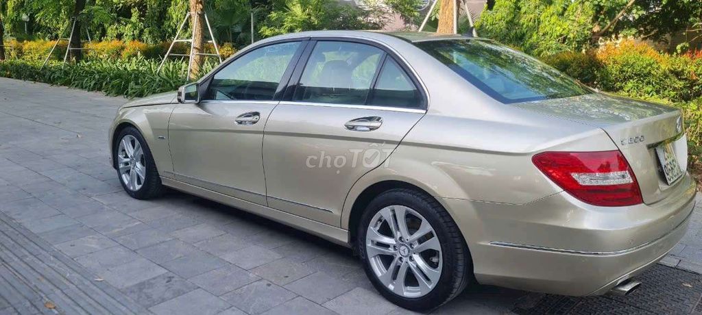 Mercedes Benz C Class 2012 C200 -. Mua bán Ô tô tại Quận Hà Đông Hà Nội được đăng bởi Mr Cường hình 4