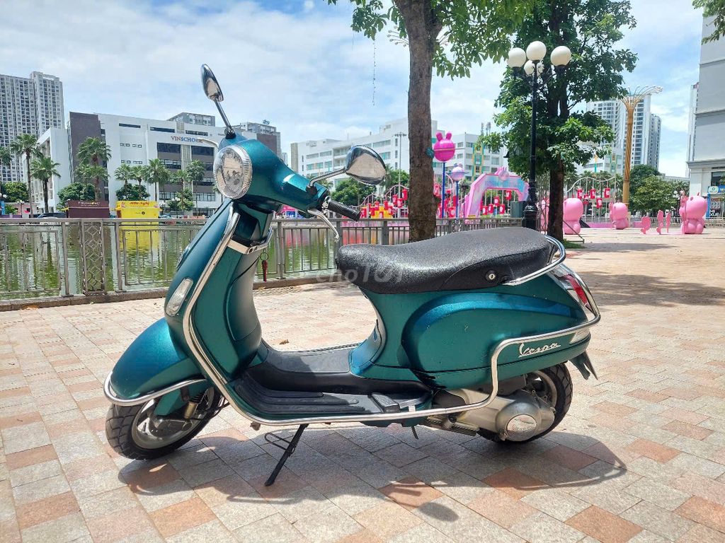 Bán xe Piaggio LX ie mầu xanh chính chủ. Mua bán Xe máy tại Quận Hoàng Mai Hà Nội được đăng bởi Phan Lan Phương hình 2