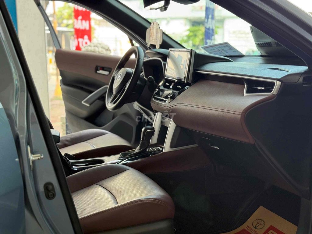Corolla Cross 1.8V 2021 - Xe 1 Chủ - Giá TL. Mua bán Ô tô tại Quận Gò Vấp Tp Hồ Chí Minh được đăng bởi Thanh Trang Toyota Sure hình 3