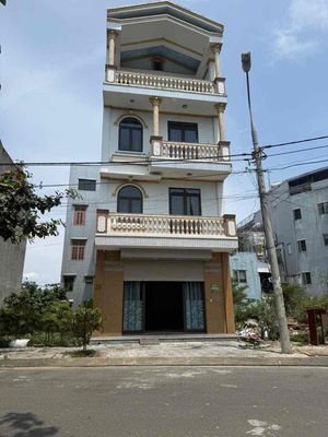 Аренда · 6 комн. · 100 м² · Quận Sơn Trà, ул. Đường Mân Quang 10