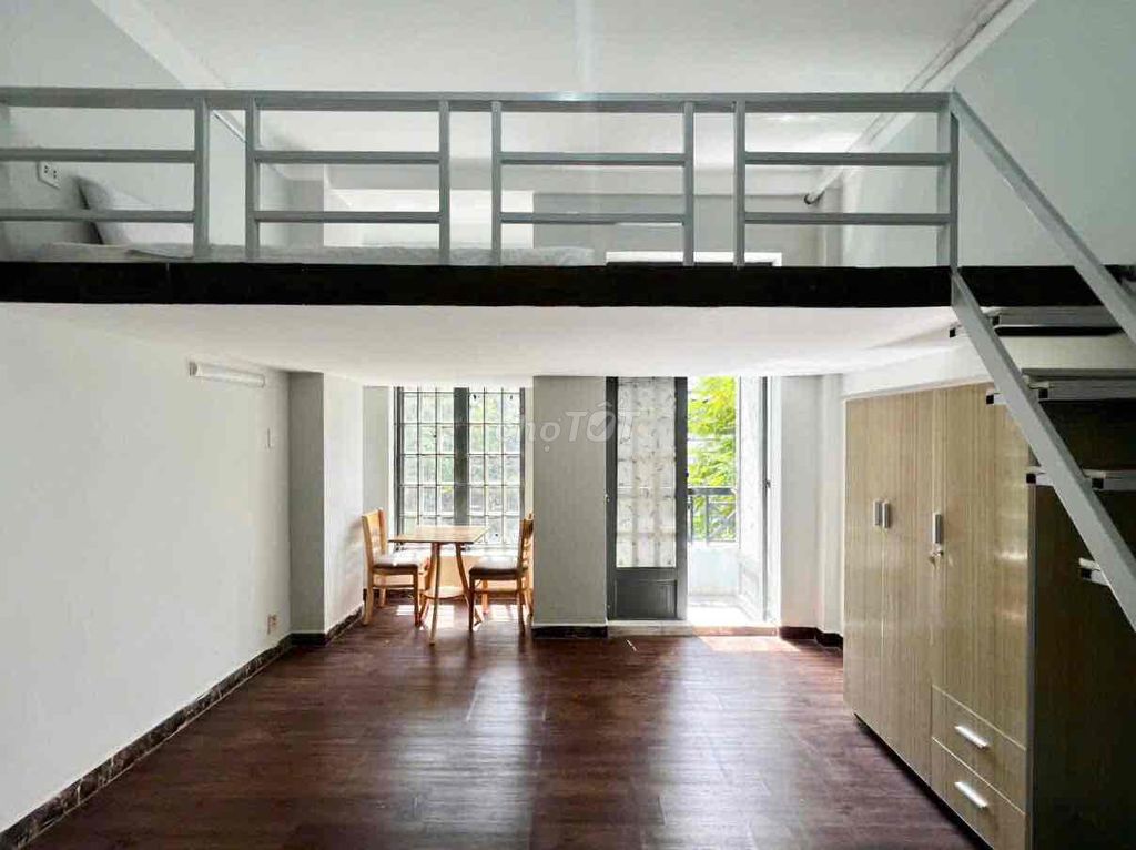 DUPLEX SIÊU TO PHÙ HỢP CHO 4 NGƯỜI Ở GIÁ HỌC SINH-SINH VIÊN NGAY QUẬN3