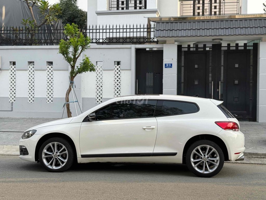 Volkswagen Scirocco 2010 phiên bản 2.0 - 90000 km. Mua bán Ô tô tại Quận Bình Thạnh Tp Hồ Chí Minh được đăng bởi kim hạo thiên hình 3