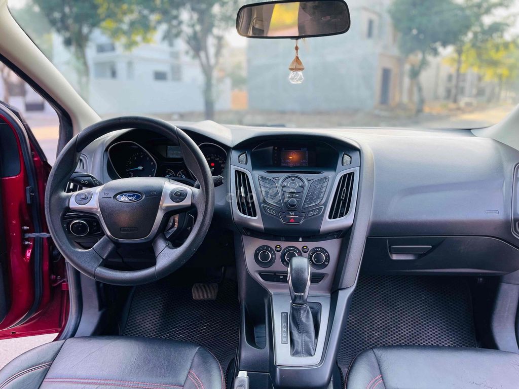 Ford Focus 2013 1.6 AT Đỏ. Mua bán Ô tô tại Thị xã Sơn Tây Hà Nội được đăng bởi Chữ Tín hình 9