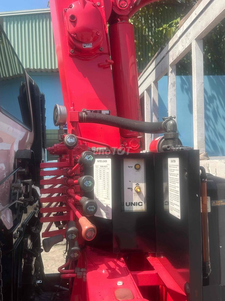 Hino Fc cẩu Xe một chủ mua mới  Sx 2020  Tải 5.5 t. Mua bán Xe tải, xe ben tại Thành phố Thuận An Bình Dương được đăng bởi Phung Truong hình 13