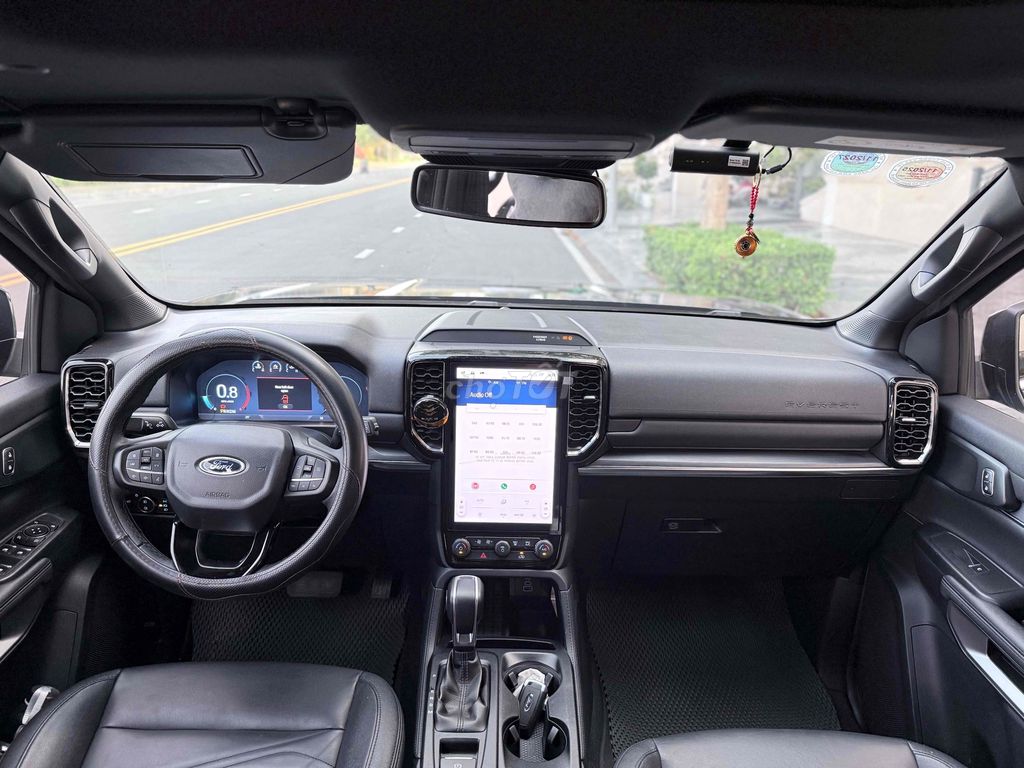 Ford Everest 2024 Titanium 2.0 AT 4x2 - 40000 km. Mua bán Ô tô tại Thành phố Dĩ An Bình Dương được đăng bởi Quang Car hình 7