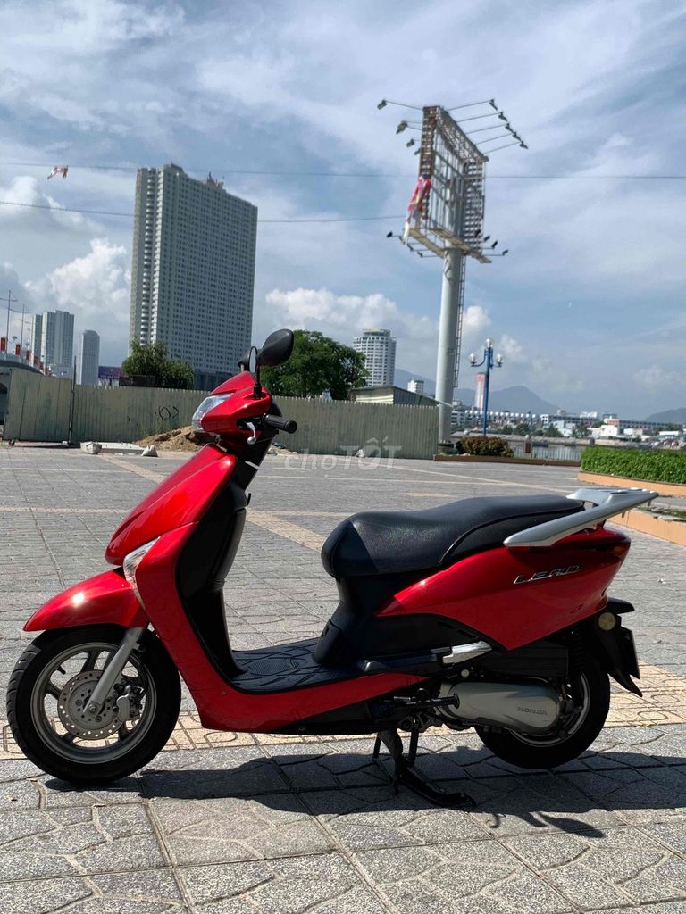 Свинец Honda 110 куб. см красный