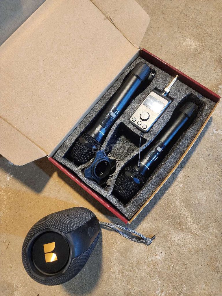 Micro karaoke DMAX SOUND V2 Đen. Mua bán Tivi, Âm thanh tại Huyện Đồng Văn Hà Giang được đăng bởi Mi Kịa hình 1