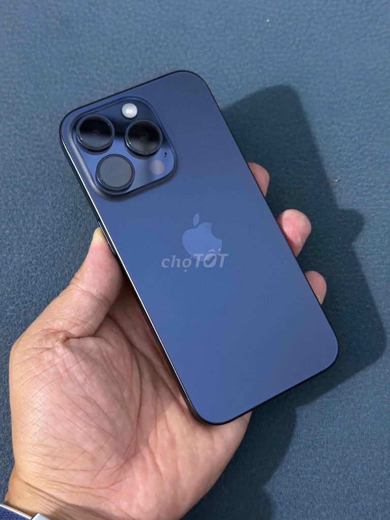 Cần bán hoặc giao lưu IPhone 15 Pro 128G Quốc tế. Mua bán Điện thoại tại Thành phố Biên Hòa Đồng Nai được đăng bởi Việt hình 1