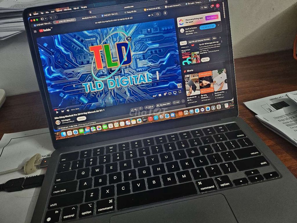 em muốn bán macbook m2 ạ. Mua bán Laptop tại Quận Hồng Bàng Hải Phòng được đăng bởi Khiêm Đỗ hình 1