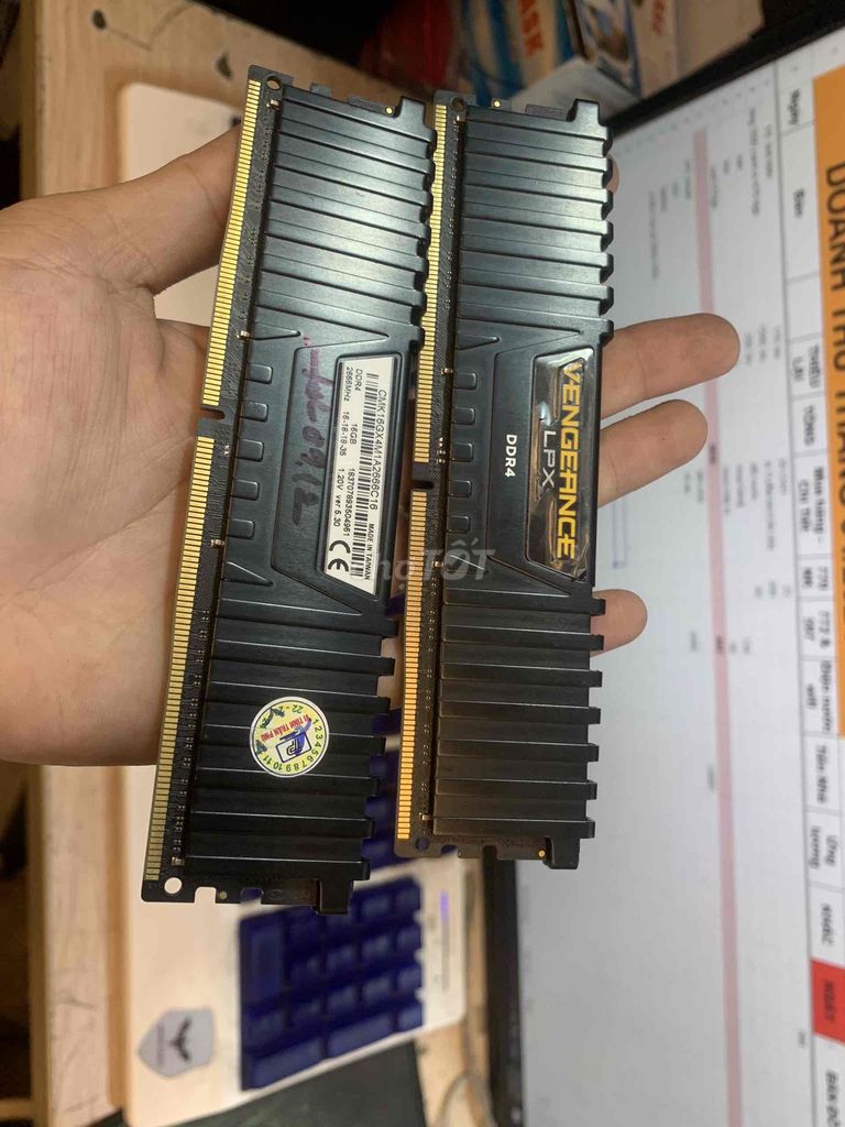 RAM TẢN PC4 16GB EM SẴN SL