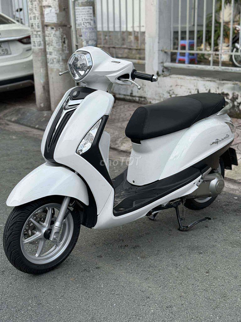 grande chính chủ xe đẹp. Mua bán Xe máy tại Quận Tân Bình Tp Hồ Chí Minh được đăng bởi phát hình 1