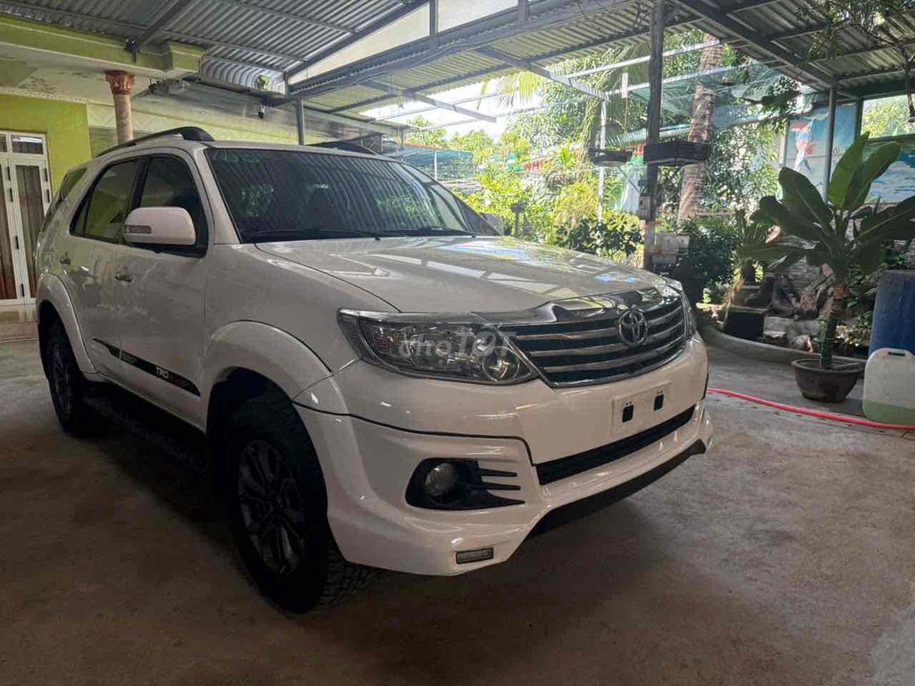 Cần bán Toyota Fortuner 2015 2.7V 4x2 TRD Sportivo. Mua bán Ô tô tại Thành phố Phan Rang-Tháp Chàm Ninh Thuận được đăng bởi CarLand Định Anh hình 3