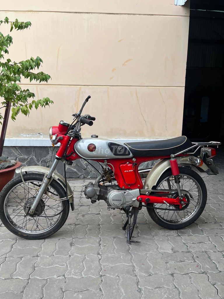 Honda CL50 Đỏ Bạc