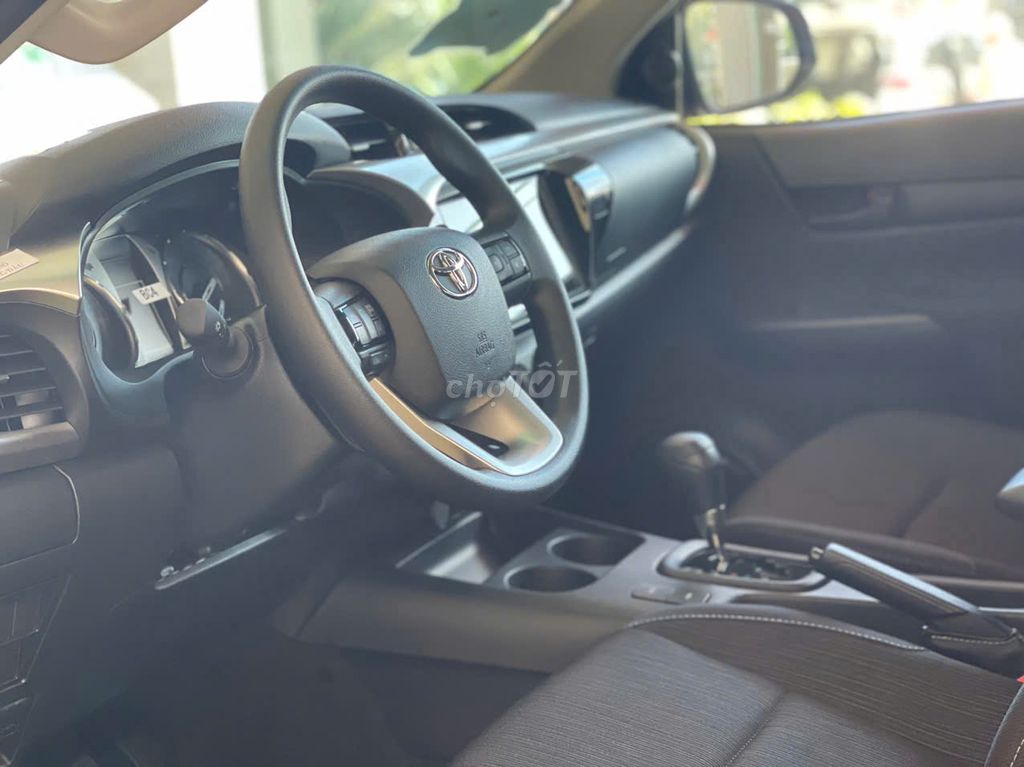 Toyota Hilux 2025 2.4L 4x2 AT. Mua bán Ô tô tại Huyện Bình Chánh Tp Hồ Chí Minh được đăng bởi TRANGTRAN TOYOTA AN THÀNH hình 3