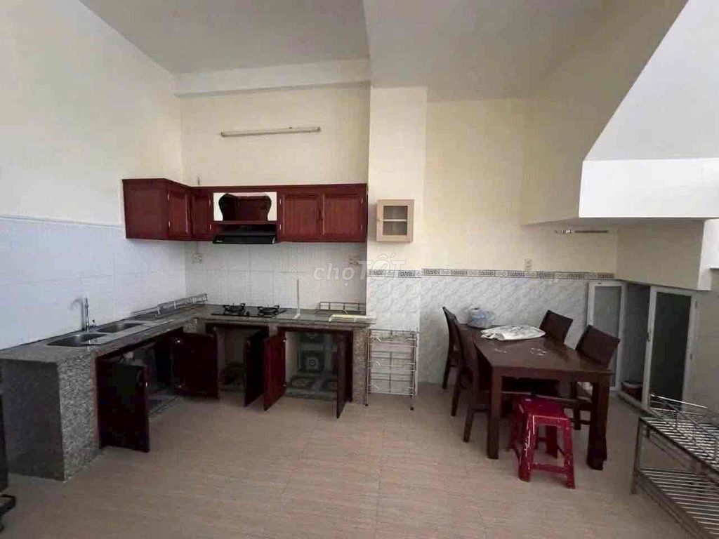 Аренда · 3 комн. · 75 м² · Thành phố Nha Trang, ул. Phùng Thế Tài