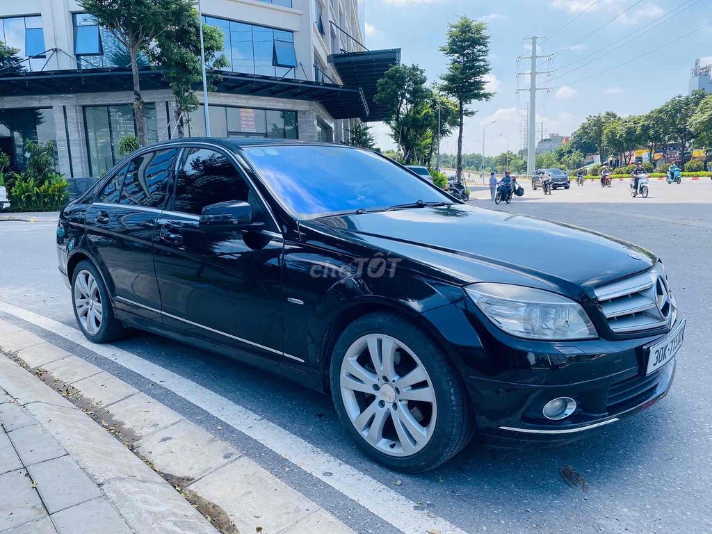 Mercedes Benz C Class 2010 C250 CGI - 90000 km. Mua bán Ô tô tại Quận Nam Từ Liêm Hà Nội được đăng bởi Em Tuan hình 3