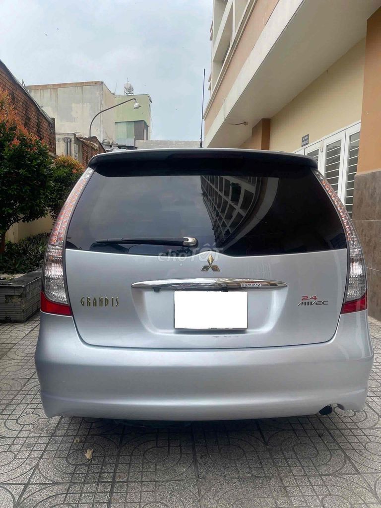 Mitsubishi Grandis 2009 2.4 Mivec - 138000 km. Mua bán Ô tô tại Quận 11 Tp Hồ Chí Minh được đăng bởi Huy Lê Đình hình 13