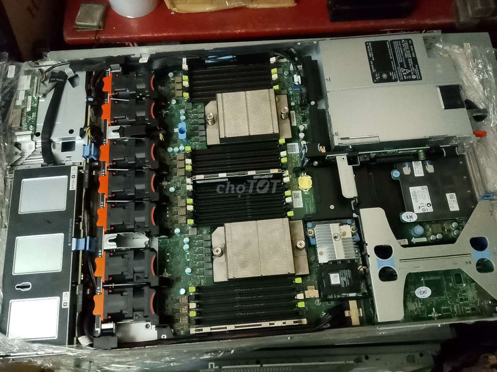 Máy chủ Dell R620 server 1U DDR3 ECC. Mua bán Máy tính để bàn tại Quận 4 Tp Hồ Chí Minh được đăng bởi phule hình 1