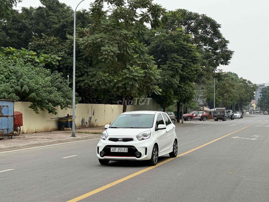 Kia Moring Si 1.25 AT 2018. Mua bán Ô tô tại Quận Long Biên Hà Nội được đăng bởi Thế Anh hình 2