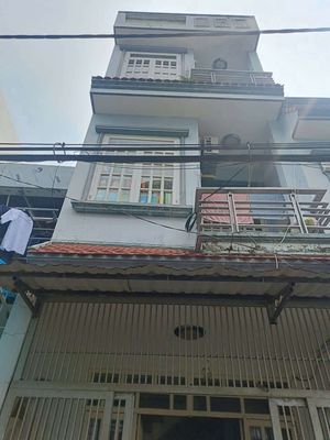 Аренда · 4 комн. · 40 м² · Quận 12, ул. Đường Lâm Thị Hố