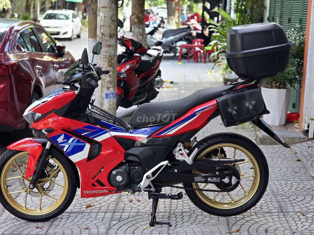Honda Winner V4 2024 Белый красный ABS