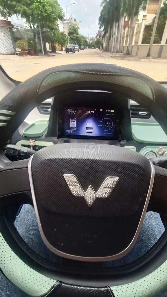 Электромобиль Wuling Mini EV зарядка от сети 220В