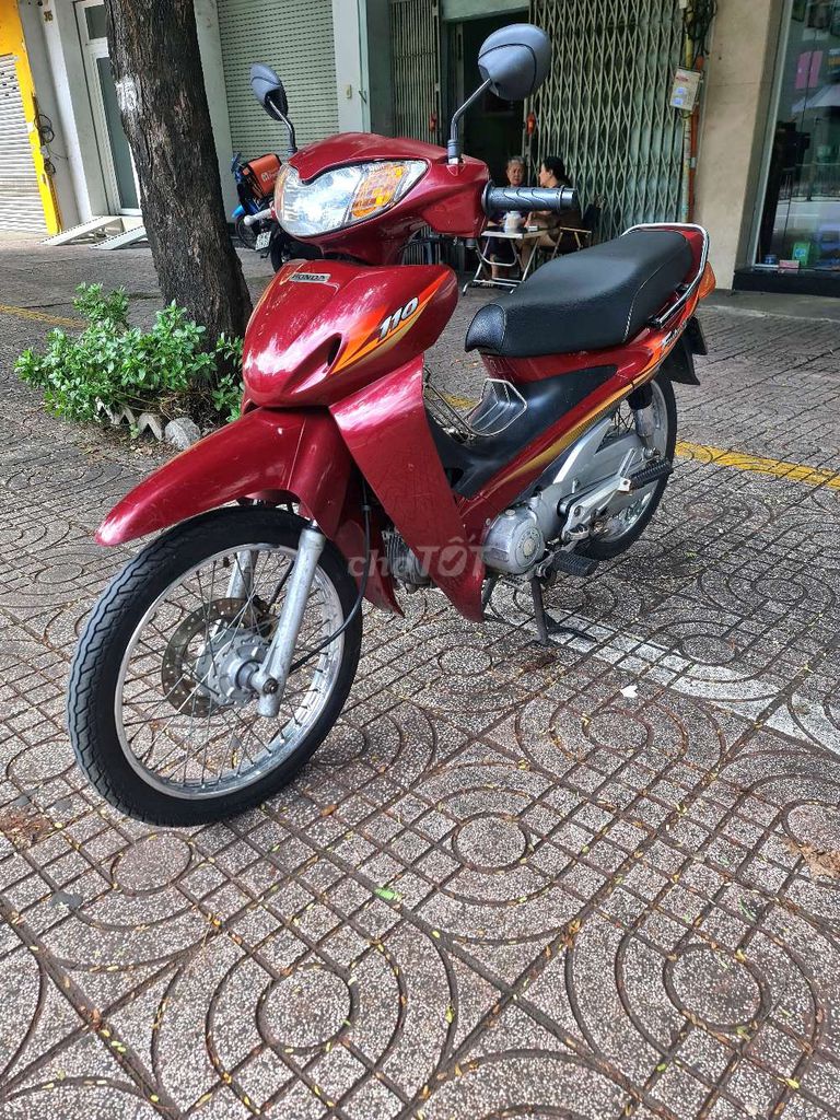 FUTURE_2000_MAY THÁI_ĐẦU ET_XE ZIN TOÀN TẬP. Mua bán Xe máy tại Quận 11 Tp Hồ Chí Minh được đăng bởi CỬA HÀNG XE MÁY LONG HỔ hình 1