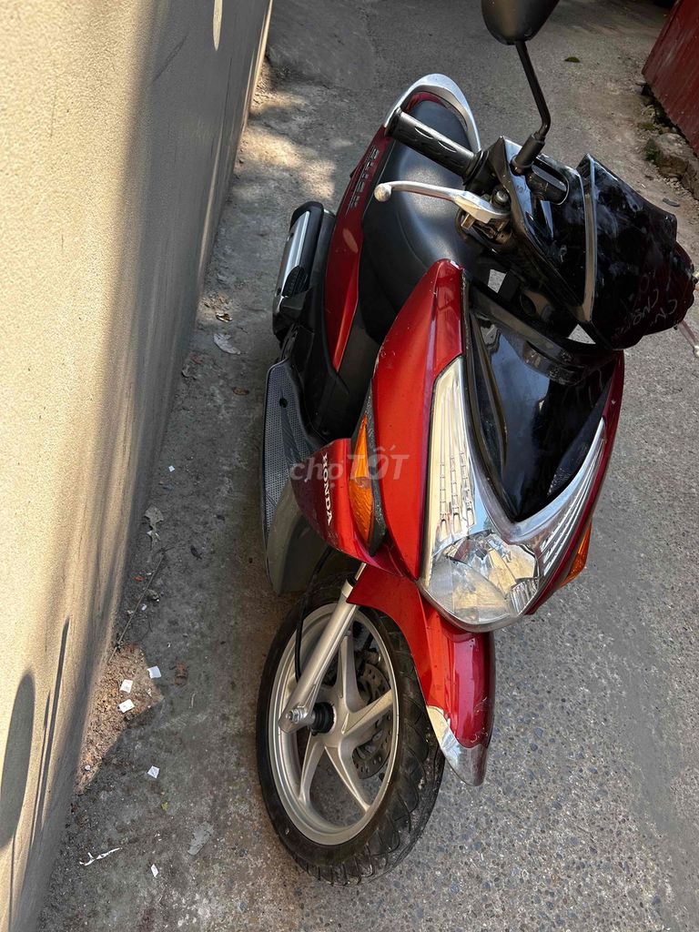 xe click  giấy tờ đầy đủ. Mua bán Xe máy tại Quận Cầu Giấy Hà Nội được đăng bởi chương hình 1