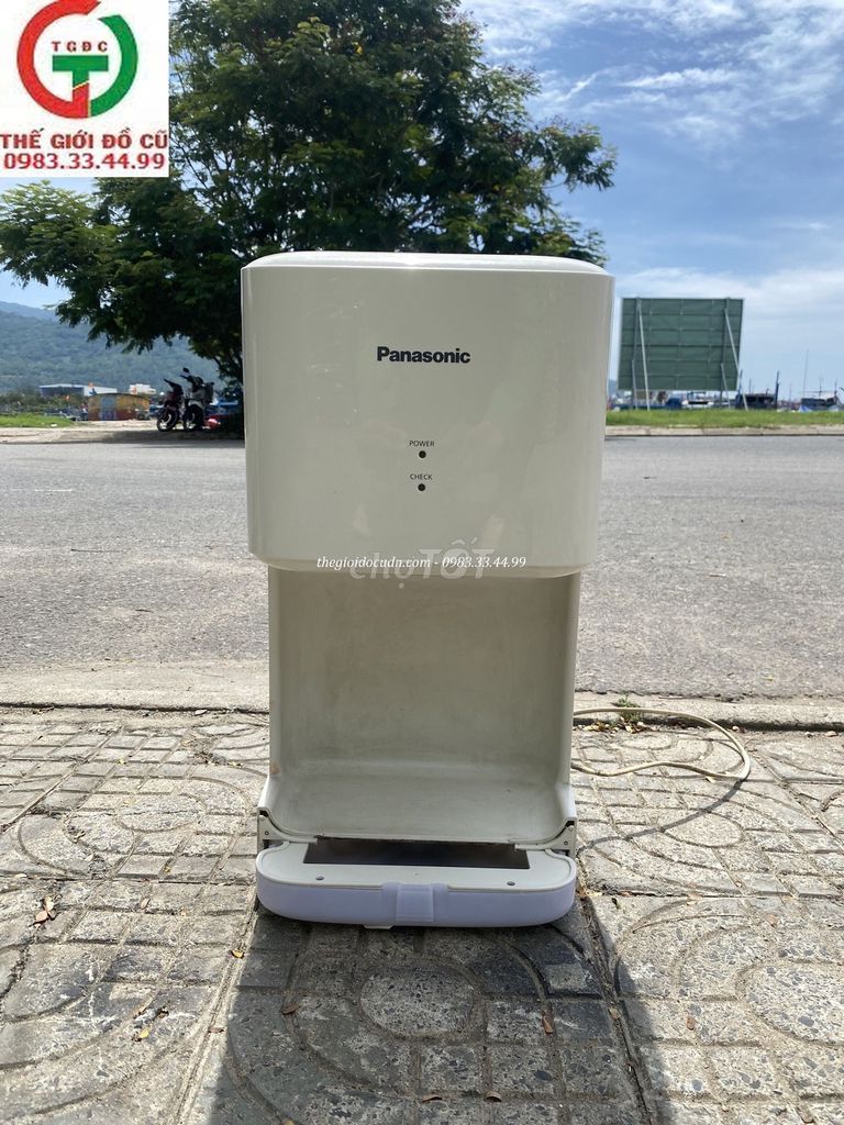 Máy làm khô tay Panasonic Trắng. Mua bán Thiết bị vệ sinh, nhà tắm tại Quận Sơn Trà Đà Nẵng được đăng bởi THANH LÝ MUA BÁN ĐỒ CŨ MỚI hình 1