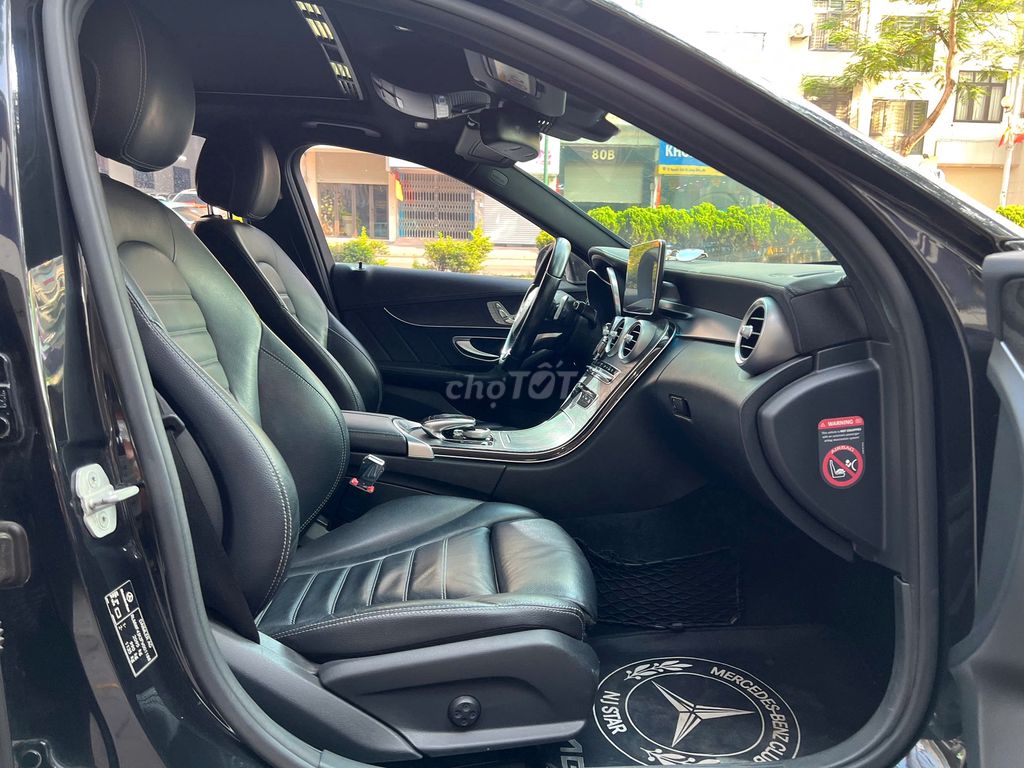 Mercedes Benz C Class 2016 C300 AMG - 80000 km. Mua bán Ô tô tại Quận Long Biên Hà Nội được đăng bởi AUTO TÂN HƯNG THỊNH hình 7
