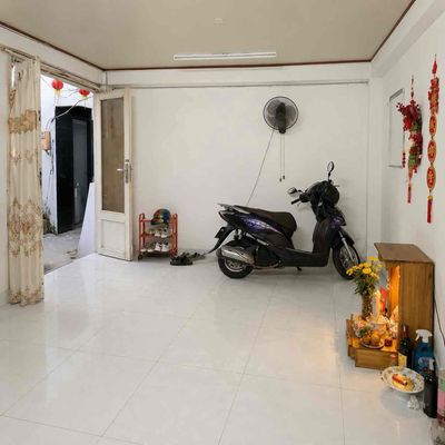 Trần Xuân Soạn- 4 PN - 3WC- 4,2x13m 1 trệt 1 lầu - ngay Lê Văn Lương