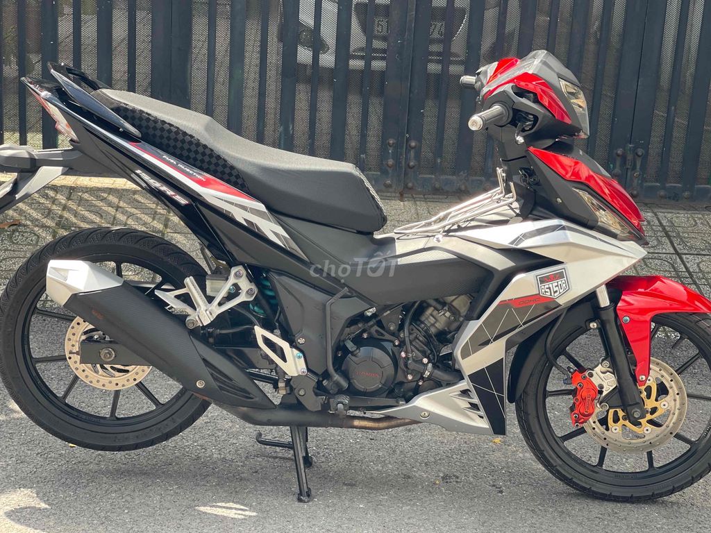 Honda Winner красный, черный, серебристый, механика