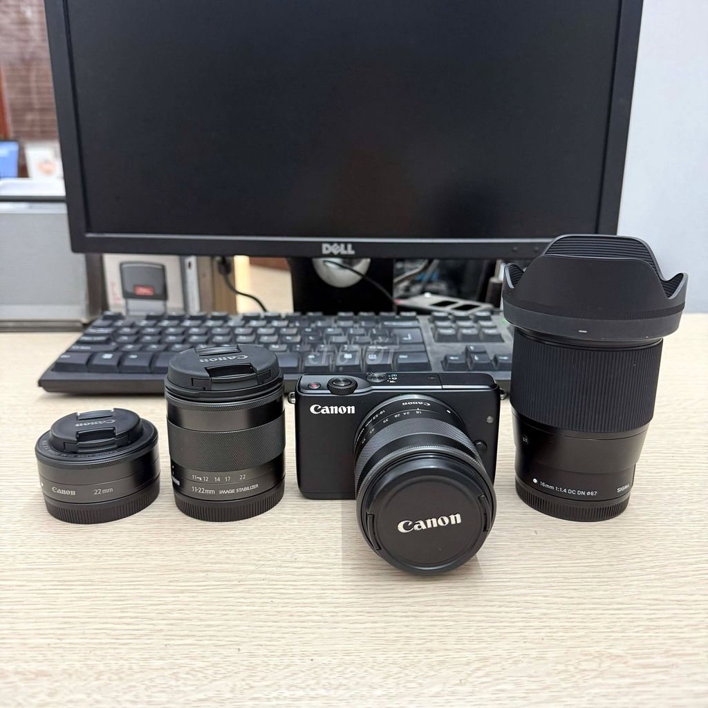 Canon M10 & 18-55 F3.5 & 11-22F4 & 22F2.0 & 16F1.4. Mua bán Máy ảnh, Máy quay tại Quận Hai Bà Trưng Hà Nội được đăng bởi Máy Ảnh Nguyễn Cường hình 1