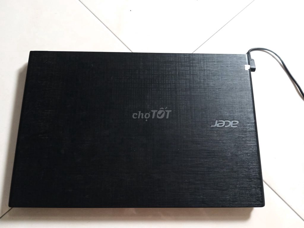 Acer Máy tính xách tay màu Đen. Mua bán Laptop tại Quận Hải Châu Đà Nẵng được đăng bởi Đen hình 1