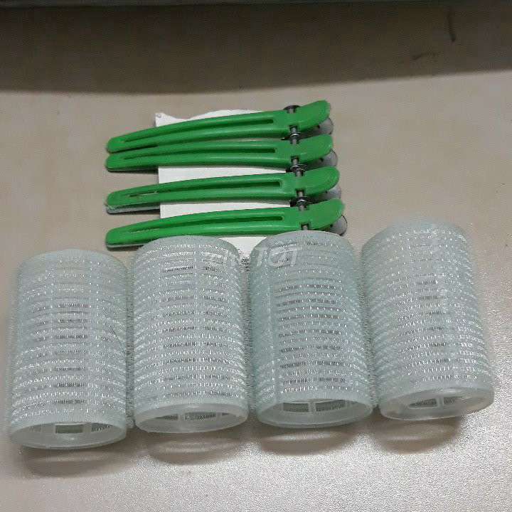 Lô cuốn tóc Nữ Nhựa Trắng Xanh Lá. Mua bán Phụ kiện thời trang khác tại Quận Long Biên Hà Nội được đăng bởi Yến Nguyễn Thi Hoàng hình 1