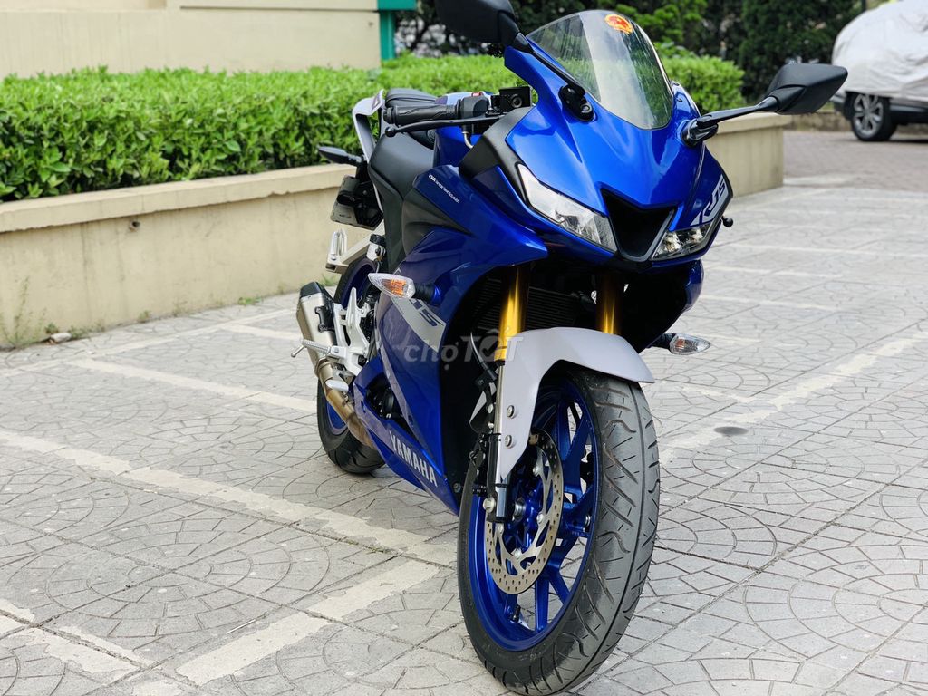 Yamaha R15 V3 Xanh Đen Bản Mới 2023 Biển29 Xe Nhập. Mua bán Xe máy tại Quận Cầu Giấy Hà Nội được đăng bởi TRÍ KIÊN hình 2